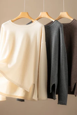 Pure cashmere sweater for women with rolled edges, round neck, wide loose base, thick knitted sweater coat for autumn and winter