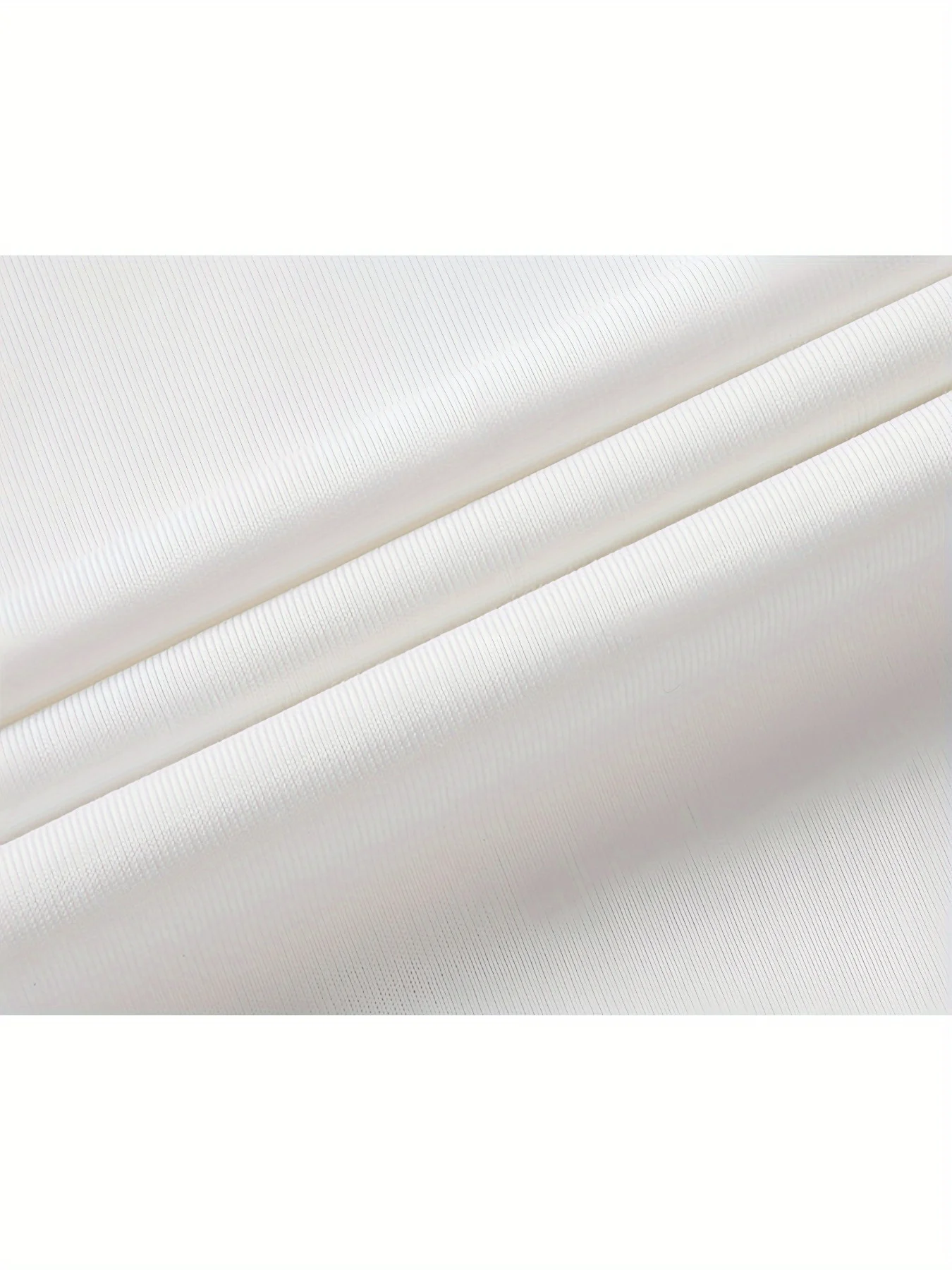 Ladies' casual short sleeved T-shirt - red heart-shaped "Guess Love" printed round neck top - Image 3